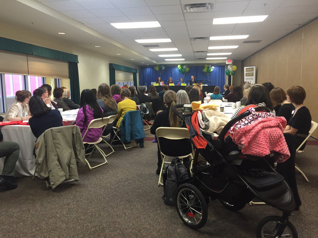 cresmer's tweet image. This is #techjamvt! Yes, moms with young babies are part of #vt tech, too! #innov802