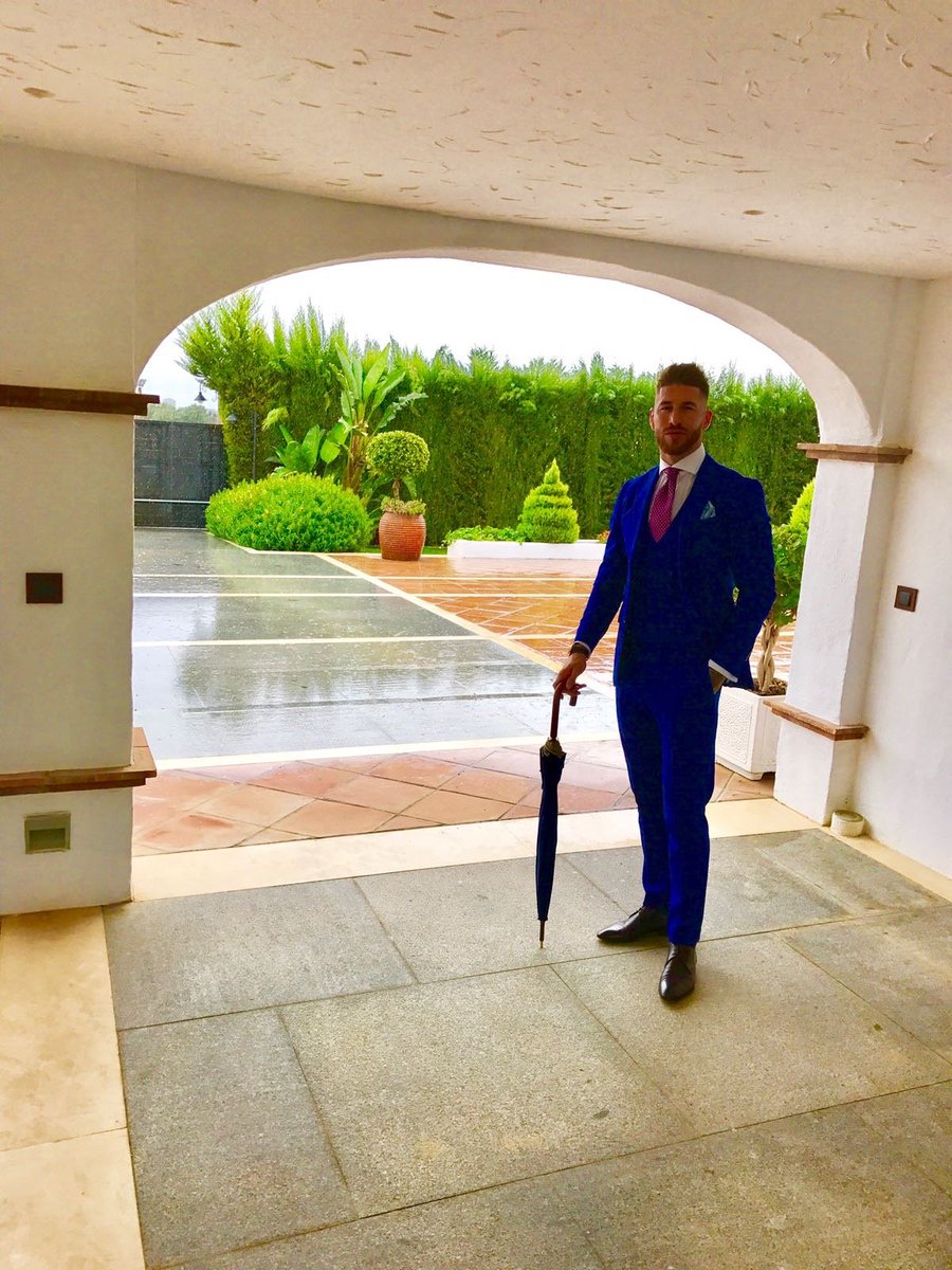SergioRamos's tweet photo. De boda. Día especial para unos buenos amigos./ Wedding day. Special occasion for our good friends. https://t.co/TKRTcbXXke