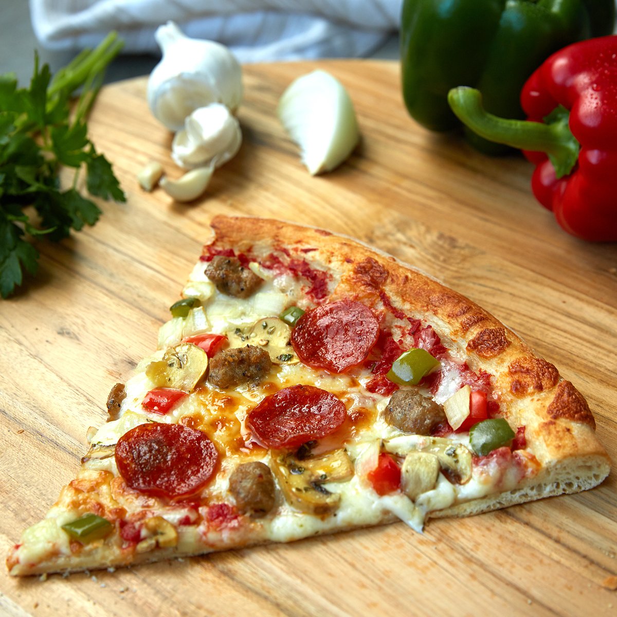 Twitter 上的sbarro You May Say That This Is A Supreme Slice Of Pizza T Co Rsccmlxowi Twitter