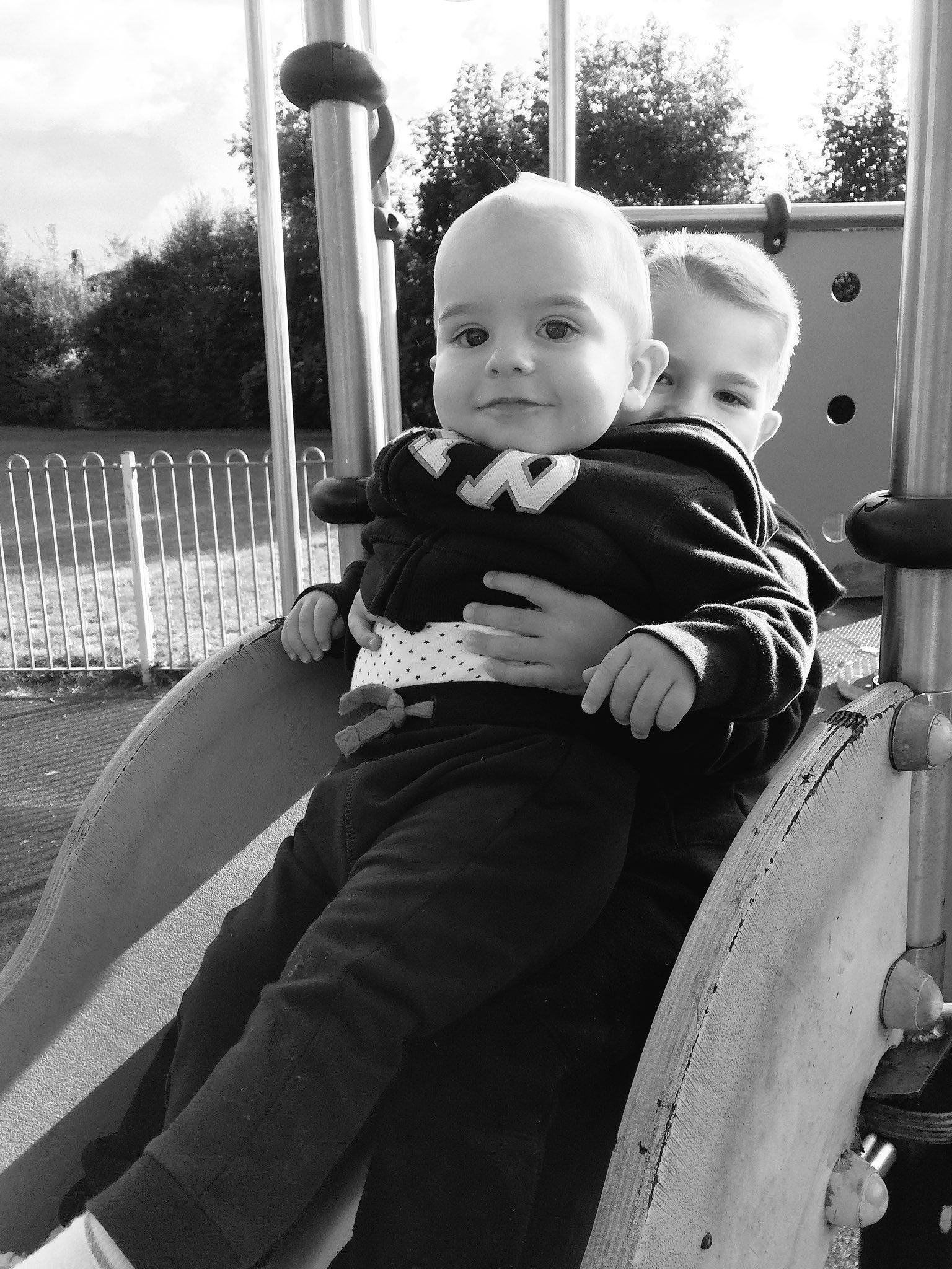 Sophie Stotesbury (sophiestotes) / Twitter