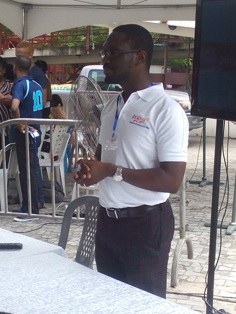 SamuelAjao's tweet photo. @jamesmaduekeh leading the personal development booth @legacyvolumetwo #ThinkLegacy https://t.co/yz87emv22p