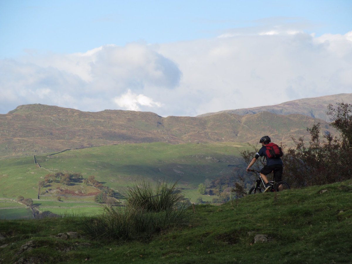 DavidBillinge's tweet photo. @PictureCumbria @ChooseCumbria @Cumbria_is_Open #MTB #Orrest Head https://t.co/mxDg3gRN1p