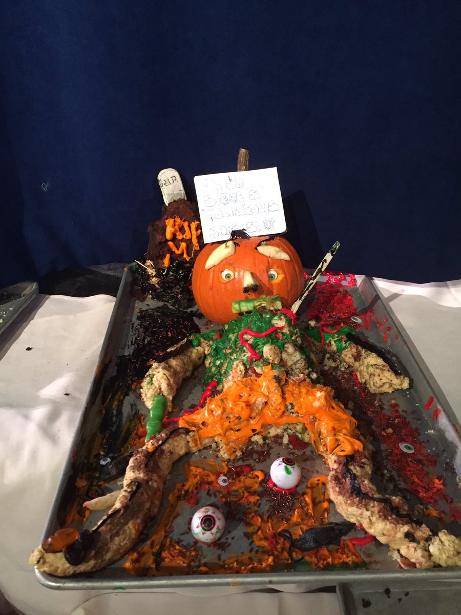 emfarrell67's tweet photo. Halloween Wars #woodloch https://t.co/d6ClewFJeo