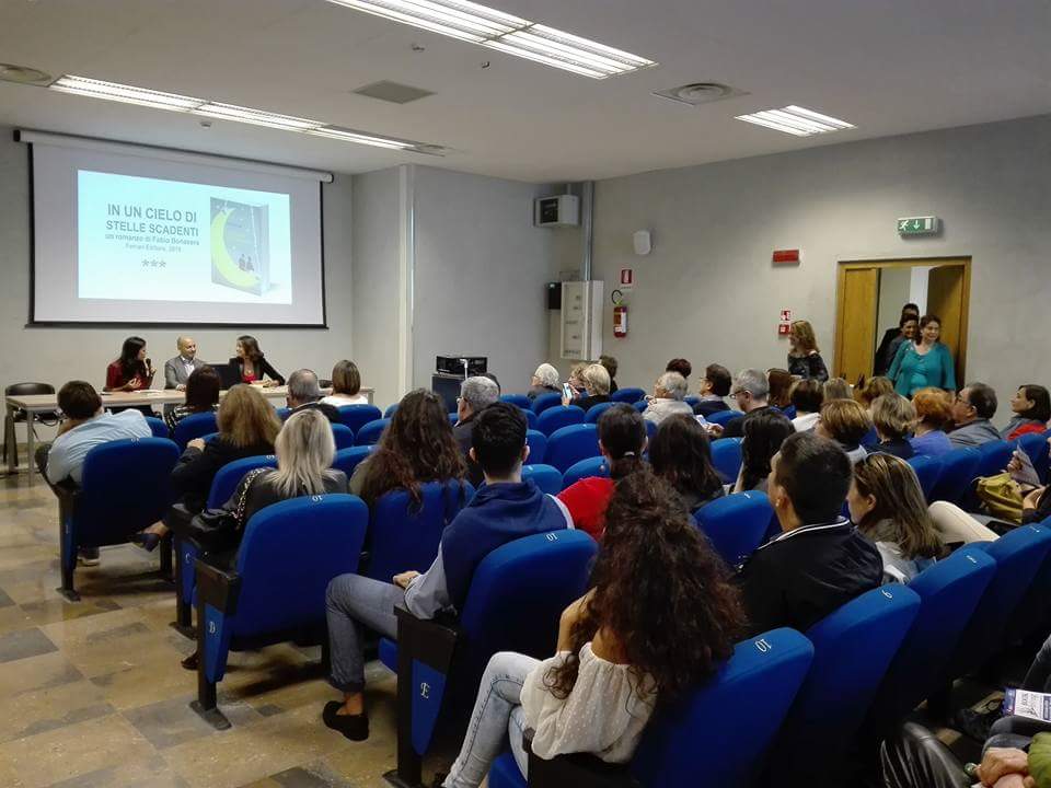 BookBangFest's tweet photo. E in Sala A Fabio Bonasera presenta "Sotto un cielo di stelle scadenti". 
#BookBangFest https://t.co/MigWkKKbUU