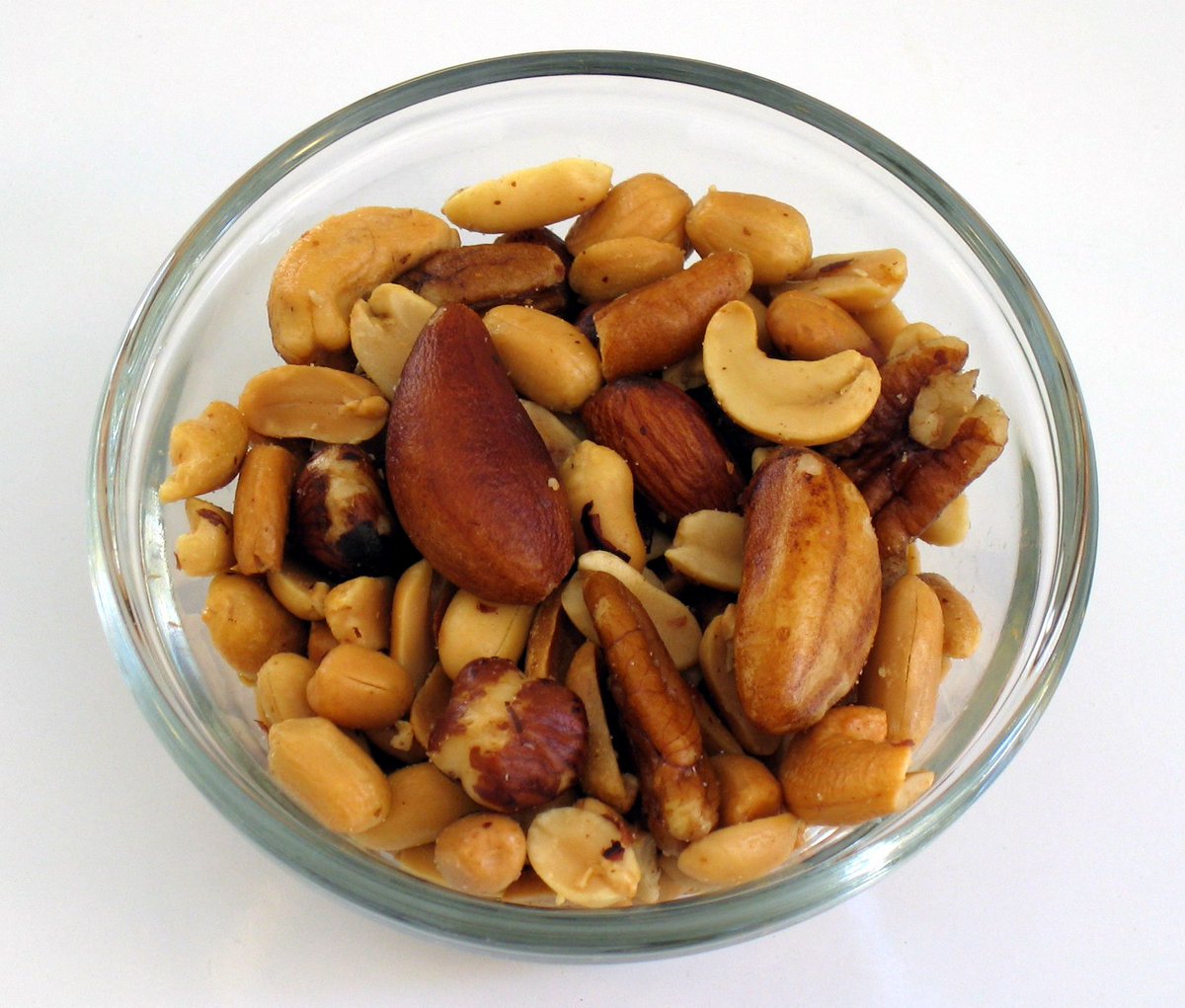 SharkKage's tweet photo. #NationalNutDay
What is your #FavoriteNut? https://t.co/QqzMpXFjTJ