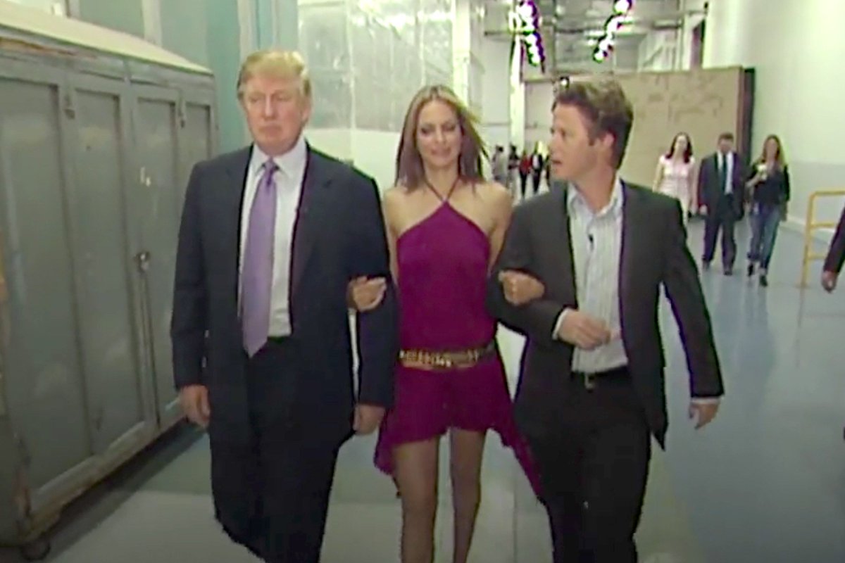 Trump Jr. defends father's hot mic comments fw.to/02KZWaY?utm_me… https://t.co/uV2IcZmKJv