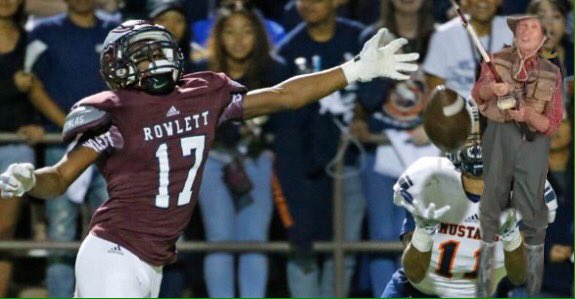 laurene1232's tweet photo. "Oops you almost had it. Gotta be quicker than that." #MUSTANGNATION https://t.co/qU60EUTAL5