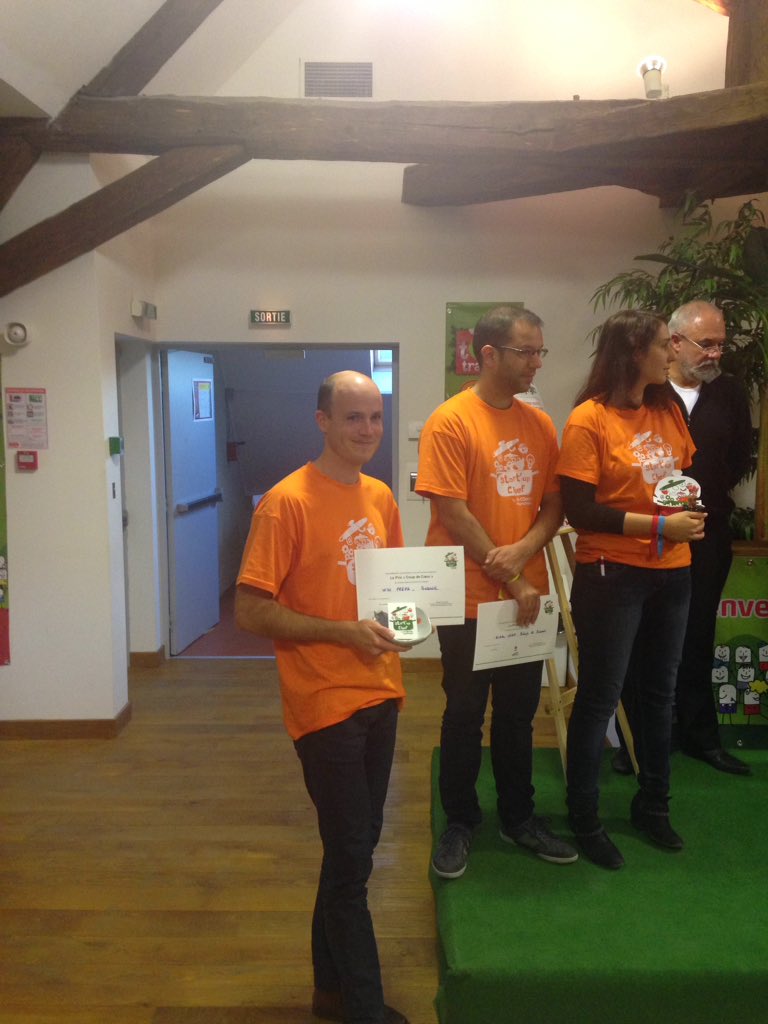 COcotteNum's tweet photo. Et un lauréat coup de coeur avec WePrepa ! 🏆👍🍾#startupchef https://t.co/Rv00aA1ikj
