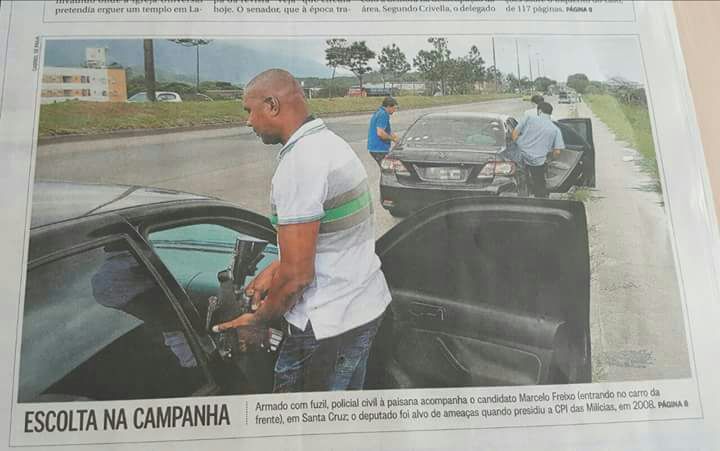 amaral_midias's tweet photo. Para o Freixo, a polícia não pode usar fuzil contra os traficantes... Mas em sua escolta, melhor prevenir né, tanta hipocrisia. #Crivella10 https://t.co/7qI0UGXNey