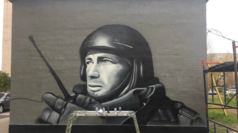 CvYvZWrWAAAV6rU.jpg:large