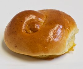 rosenfeldsbagel's tweet photo. You can order our breads online. #Decisions! #1ofeverything,please! https://t.co/KK2eNuqtcL https://t.co/Dyx1qQyWmS