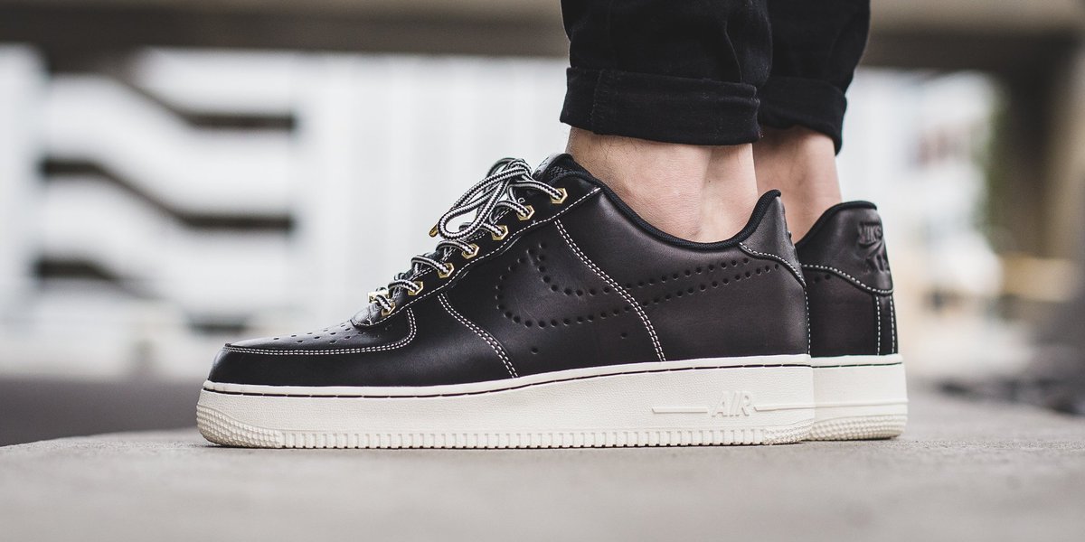 nike air force 1 07 lv8 wb