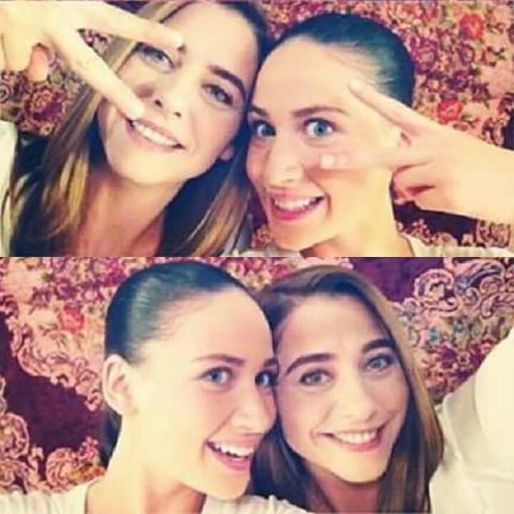 Mira63526289's tweet photo. #eceuslu #ilyadacevik #karagulset 😍❤❤ https://t.co/uTfk9WEdqn