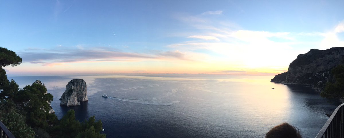 AlicePretto's tweet photo. #capri2016 è anche questo. Uno spettacolo da #condividere #noicisiamo #ggipadova https://t.co/kRbOJDqFcM