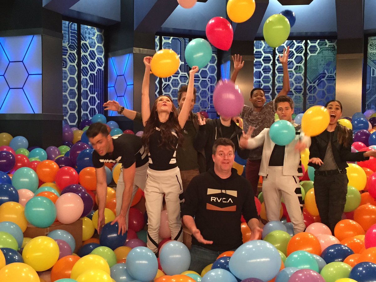 kelliberglund's tweet photo. #LabRats https://t.co/LxOu4lvtng