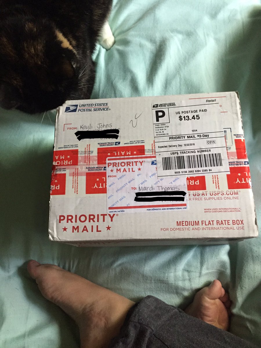 mardiithomas's tweet photo. LOOK GUYS! @MamaKayles & @blackhurst3c sent me a package. I LOVE THEM SO MUCH!!!!! #Payli #Kam #Marthilda ❤️ https://t.co/prldV83ko0