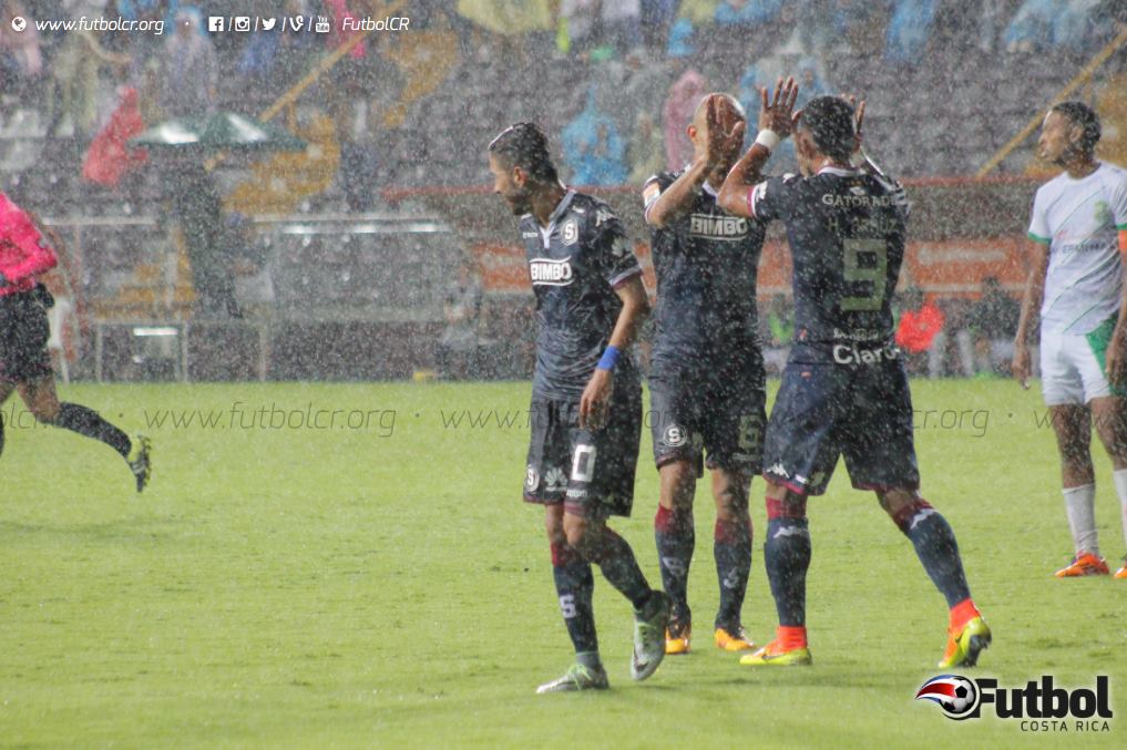 FutbolCR's tweet photo. #LaPrevia #SAPvADS: ´La Cueva´ será testigo de un duelo de obligados entre el @SaprissaOficial y @adsantoscr
📝→https://t.co/HUEHZwCfSH https://t.co/ISu80OEklG