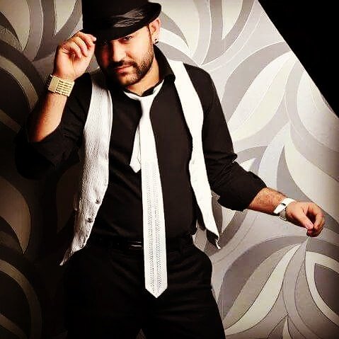 #beyazfutboldaformalar beşikt aşk bir fenerbahçeli olarak bayılıyorum vu takıma ve renklere Sinan  abide bize sevdiriyor bu takımı be abiii