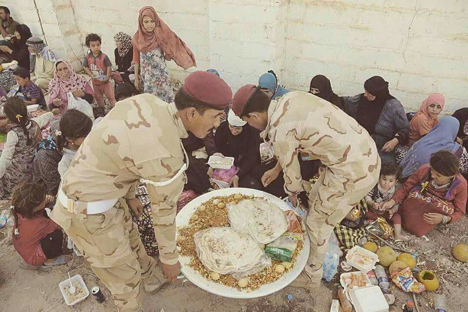 nezar_alabadi's tweet photo. احنه اهل الكر�� والكرامة غيرة الكرار بينه،، احنه ولد حسين والمضايف والمواكب تشهد علينه
#الموصل_بانتظاركم https://t.co/QOB62y9rmZ