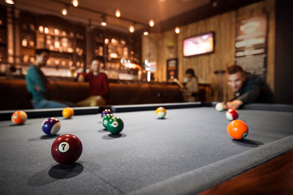 #DXB is the airport that never sleeps: all food &amp; beverage, retail outlets, services &amp; facilities are open 24/7!