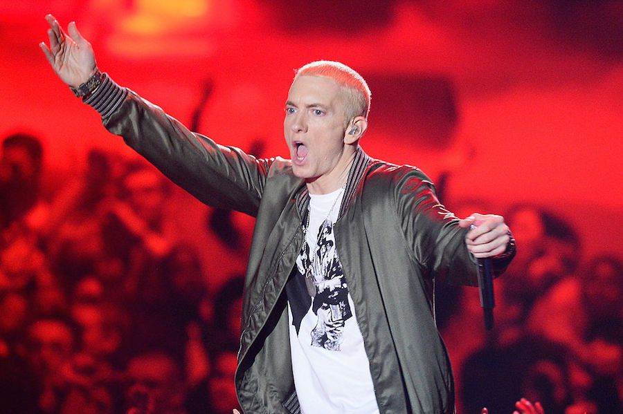breinguash's tweet photo. Eminem estrenó sencillo y es odio puro [por suerte] https://t.co/RoAYVmt3on https://t.co/lOIdL1qHJ5