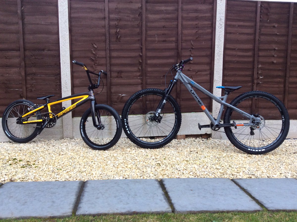 Orange meet Yellow 🚲❤️🚲 looking forward to my first 4x race at British Series tomorrow <a href="/orangebikes/">Orange Bikes</a> <a href="/racecocyclesuk/">Racecocyclesuk</a> <a href="/SPEEDCO_BMX/">Speedco Bicycles</a>