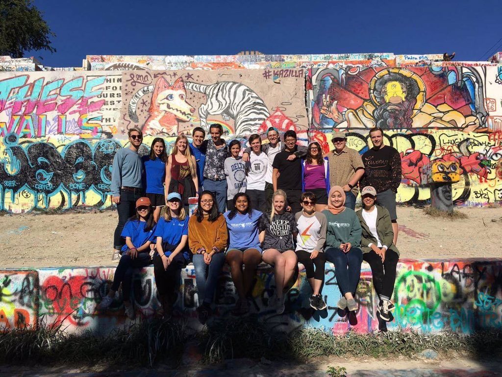 utlacouncil's tweet photo. LAC loves service! This morning members volunteered to the clean the Austin Graffiti Park #KeepAustinWeird #KeepAustinClean https://t.co/F2lI8bM4Af