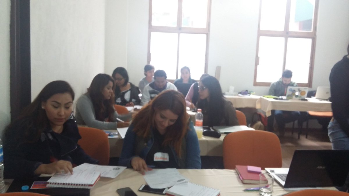 enreda2mx's tweet photo. Hoy concluye el taller de herramientas digitales de @equidadmx nos acompaña @CDDMexico facilita @wingu https://t.co/XfGi7htI3P