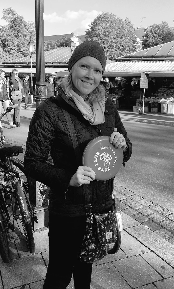 busytriboy's tweet photo. Ain't saying nothing, but #justsaying #buttbabe #frisbee #munchen #mikesbiketours https://t.co/qixFIc4lTZ