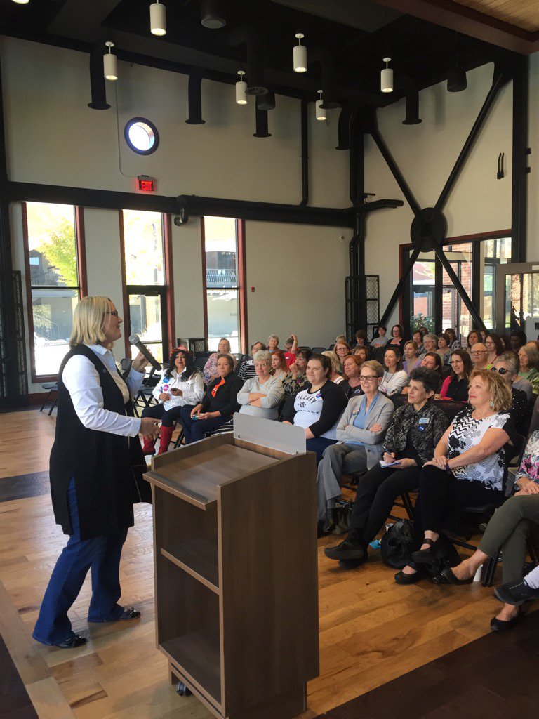 HillaryforUT's tweet photo. "Utah has a strong history of electing women - but we have to do it more of it!" - @Schriock1 to local supporters https://t.co/z6GskYntls
