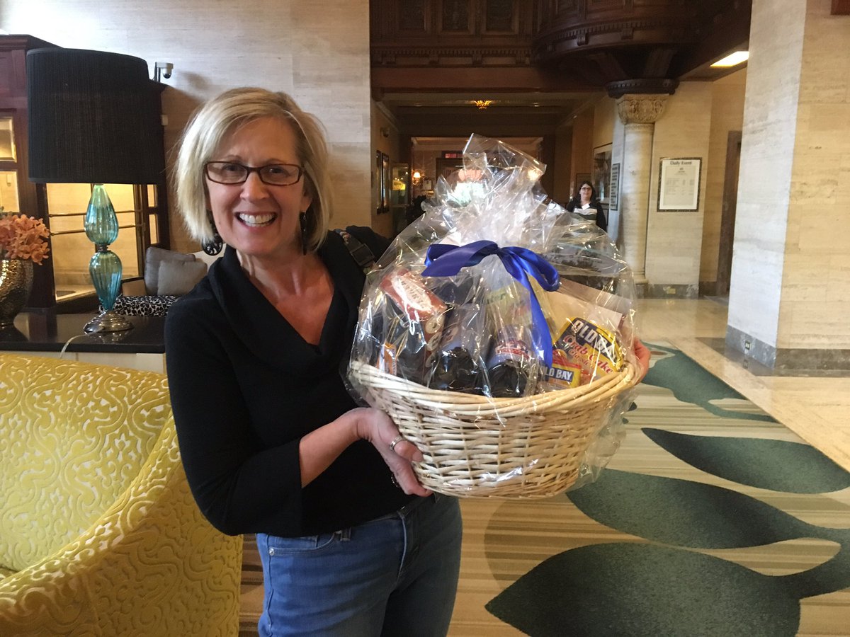 BlackHeritageAm's tweet photo. And the winner is #HeidiHill #SchuylerMansion #CrailoHistoricSite #MAAM2016 https://t.co/swyJ2Fkeh2