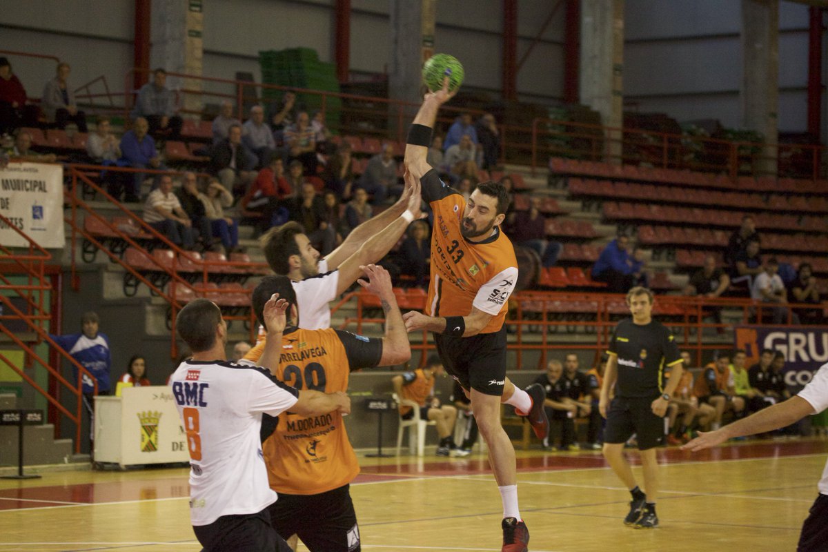 balonmanoikasa's tweet photo. #DHPBMC
@BMTorrelavega 21-21 @balonmanoBMC
Seguimos sumando! #territorioBMC #balonmano #BMC #OrgulloBMC
@ComunidadMadrid @MADRID https://t.co/XcdHihChVk