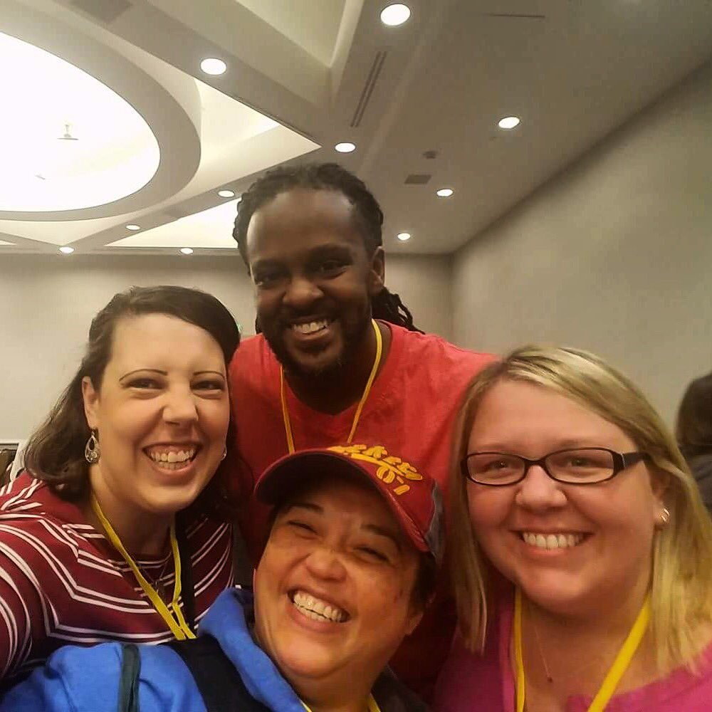 heyDarren's tweet image. Pro Tip: Selfies with friends are one of the best take-aways from a conference. #TRPinLA