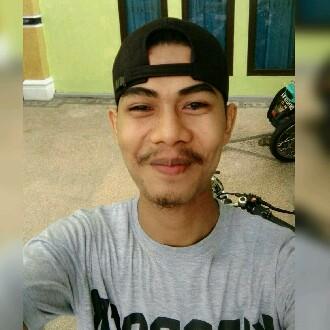 FirdausMuhamma1's tweet photo. Come hangout with me on #BIGOLIVE. https://t.co/8juzG7h21U https://t.co/yr5unxJVTR