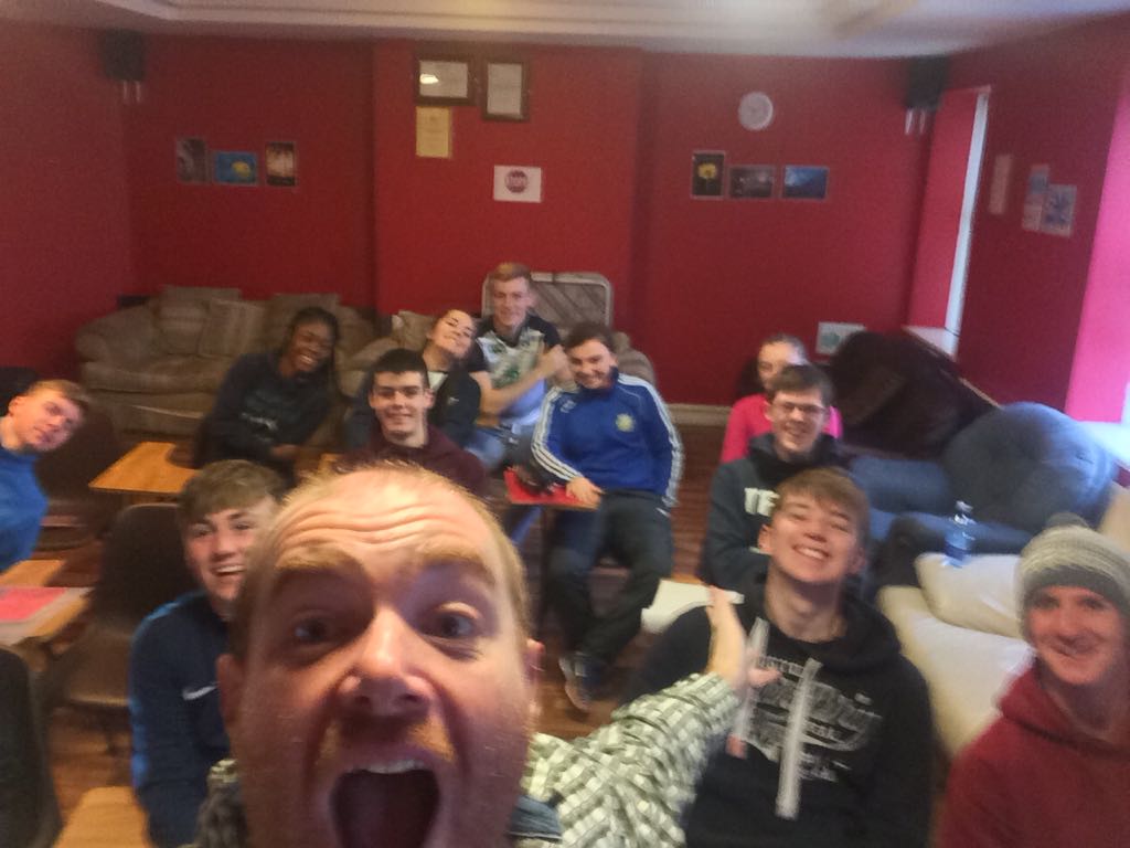 dacbundoran's tweet photo. It's a tradition #donegaladventurecentre #languagetour #discoverbundoran https://t.co/22ObZ01DV3