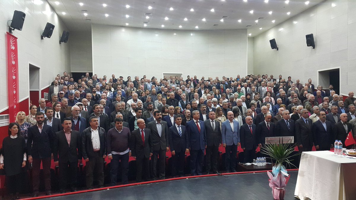 chpFatsailce's tweet photo. Chp İst.Mv.@ilhancihaner in katılımıyla OHAL ve KHK konulu panelimize katılan tüm halkımıza teşekkür ederiz. https://t.co/Tq82hn8IUp