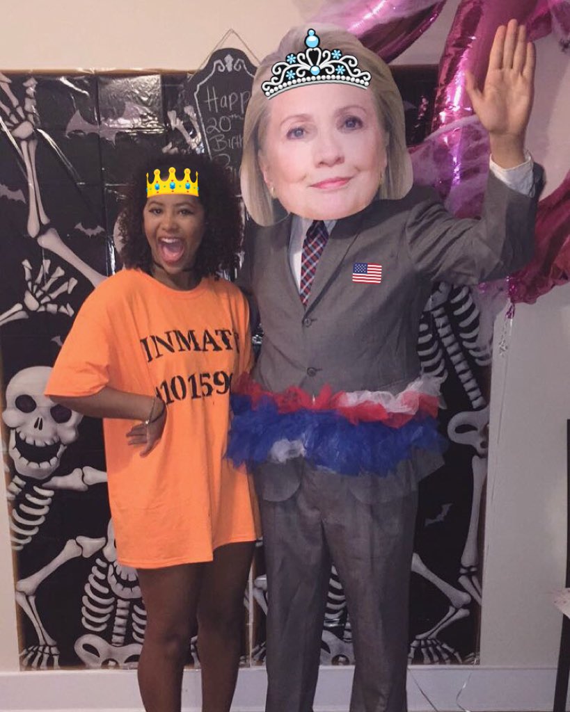 crikeyitsamikey's tweet photo. 'Twas lit #101596 #ImWithHer #IWasHer https://t.co/3k4t0Laoae