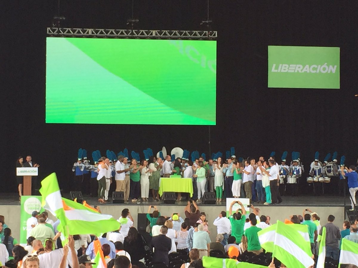 plncr's tweet photo. ¡Celebramos 65 años como una gran familia liberacionista! ¡Vamos por más! #CongresoPLN https://t.co/2sHsnNhVea