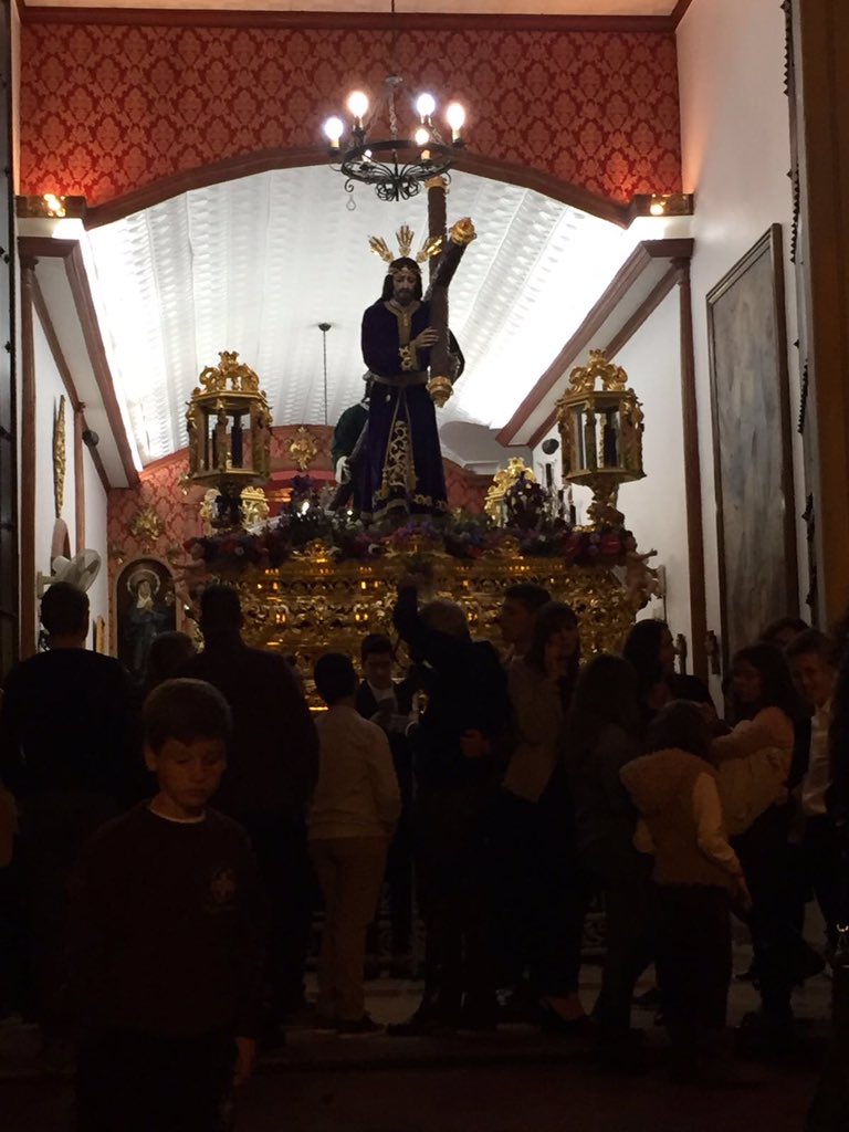 Nuestro agradecimiento a la <a href="/HdadLosMoraos/">Hermandad Los Moraos</a> por contar con nuestra música. Ha sido un placer el tiempo que hemos podido acompañar al Señor.