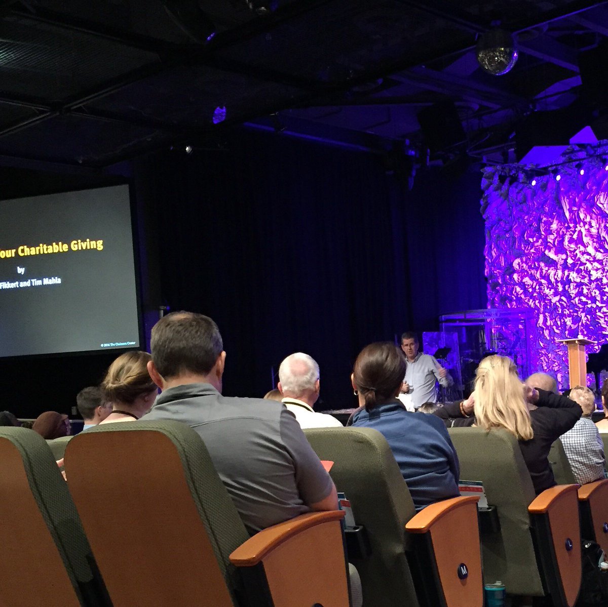 chalmerscenter's tweet photo. Rethinking Your Charitable Giving breakout with Brian @Fikkert #rethinkDFW https://t.co/gmfdJ1zwm1