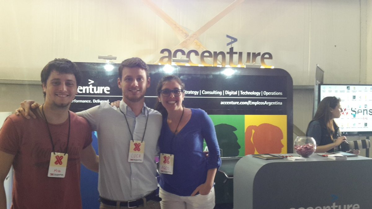 LuxorVene's tweet photo. #Accenture en @TEDxRdelaP #TEDxRP @agoszavattero @NicoIommi @Accenture_AR https://t.co/Uz9tbWhizw