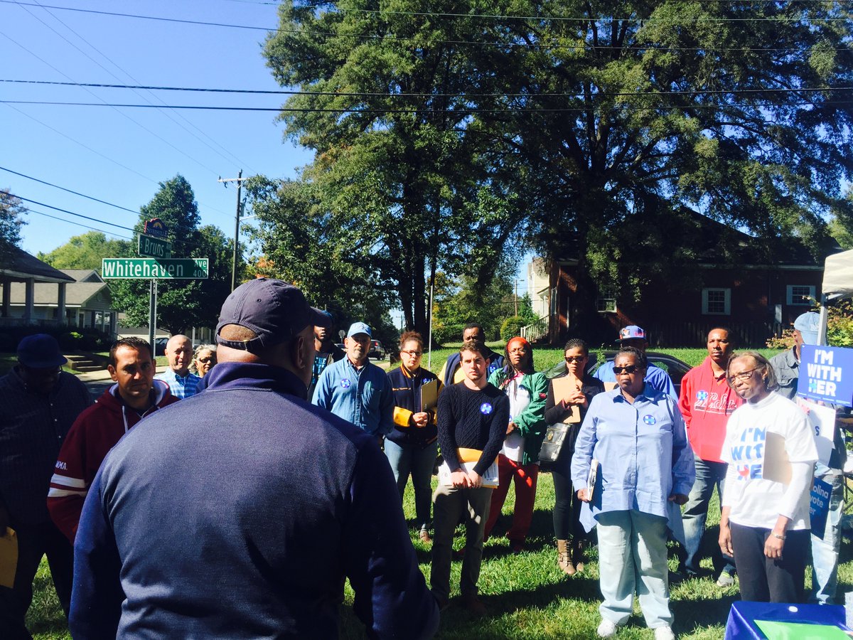 AJones_DC's tweet photo. NC Senator @joeldford inspiring canvassers in the JCSU and Beatties Ford Community at my Canvass Launch Party #NCVotesEarly #Dems2016 πΊπΈβπΏπ https://t.co/7rpbEACqRT