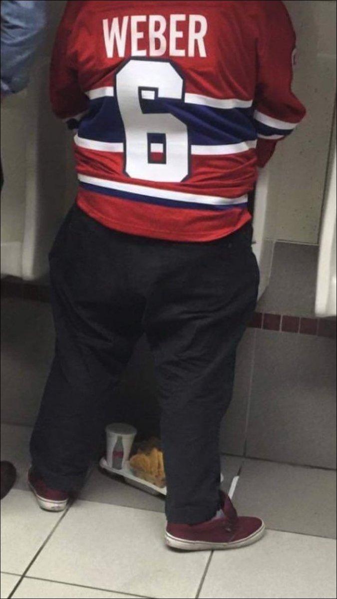 joethomas73's tweet image. Dude, are you serious????    No shoelaces, what if there is an emergency! This guy probably runs with scissors too.