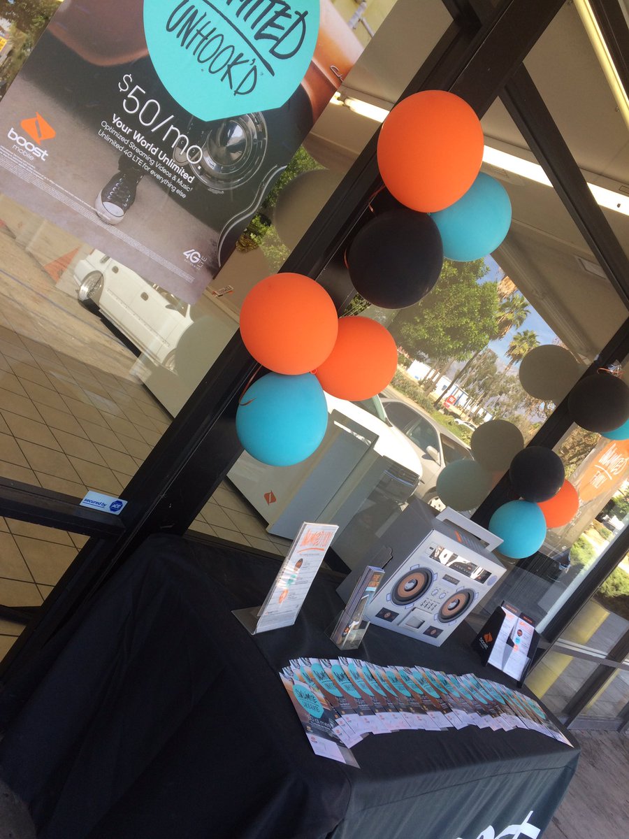 2020mobilepom04's tweet photo. Good afternoon ☀️🌤🌤 come by and take a look 👀👀👀 https://t.co/4W10JaTtIV