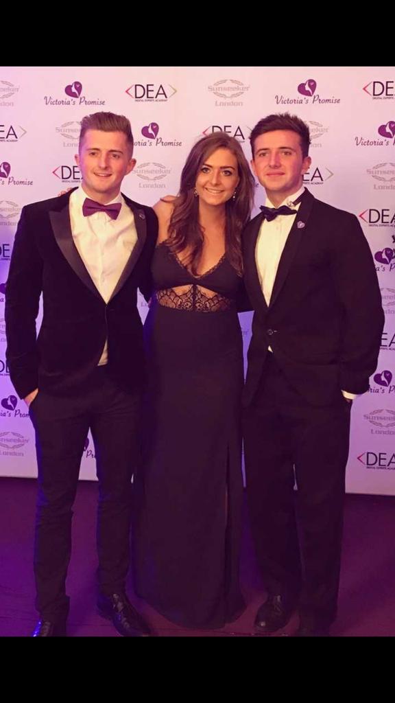 thomaspower's tweet photo. 1.0 2.0 3.0 @HannahIPower @rosspower @tjpower #VPBall cc @pennypower @theVPcharity https://t.co/7MsmO9hsiY