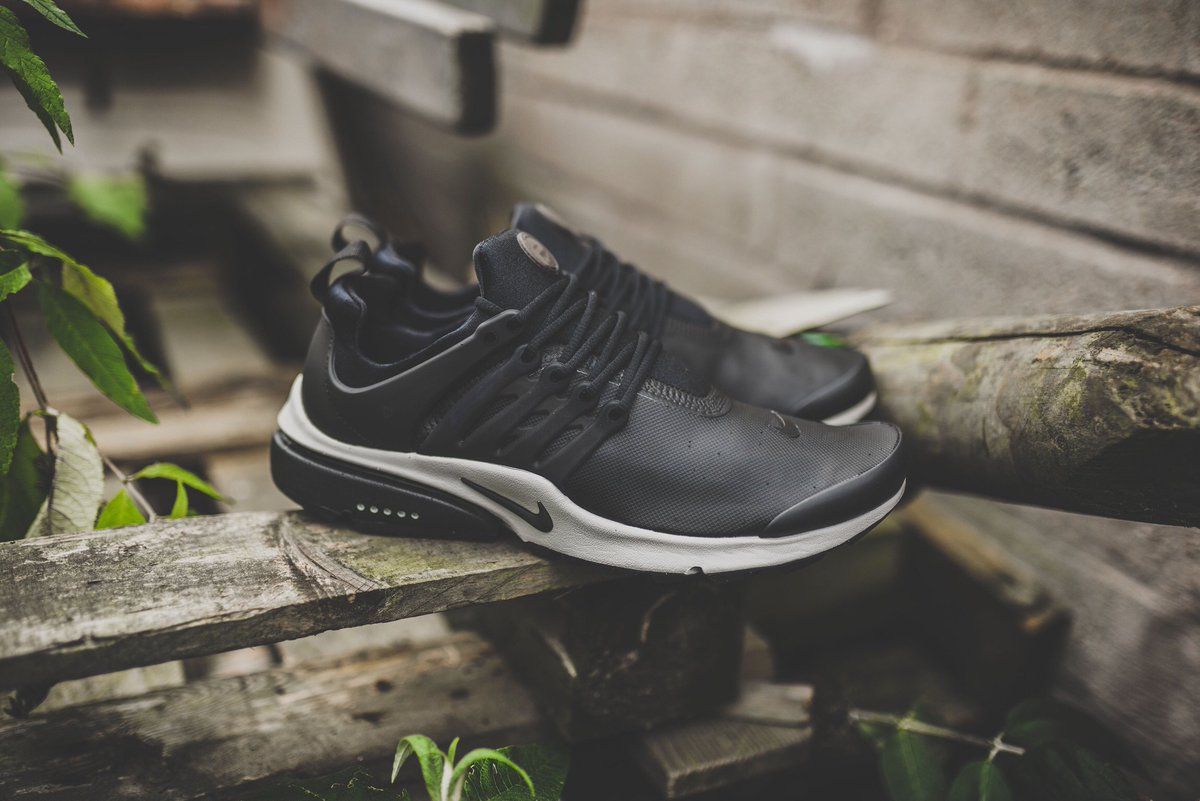 twitter nike presto