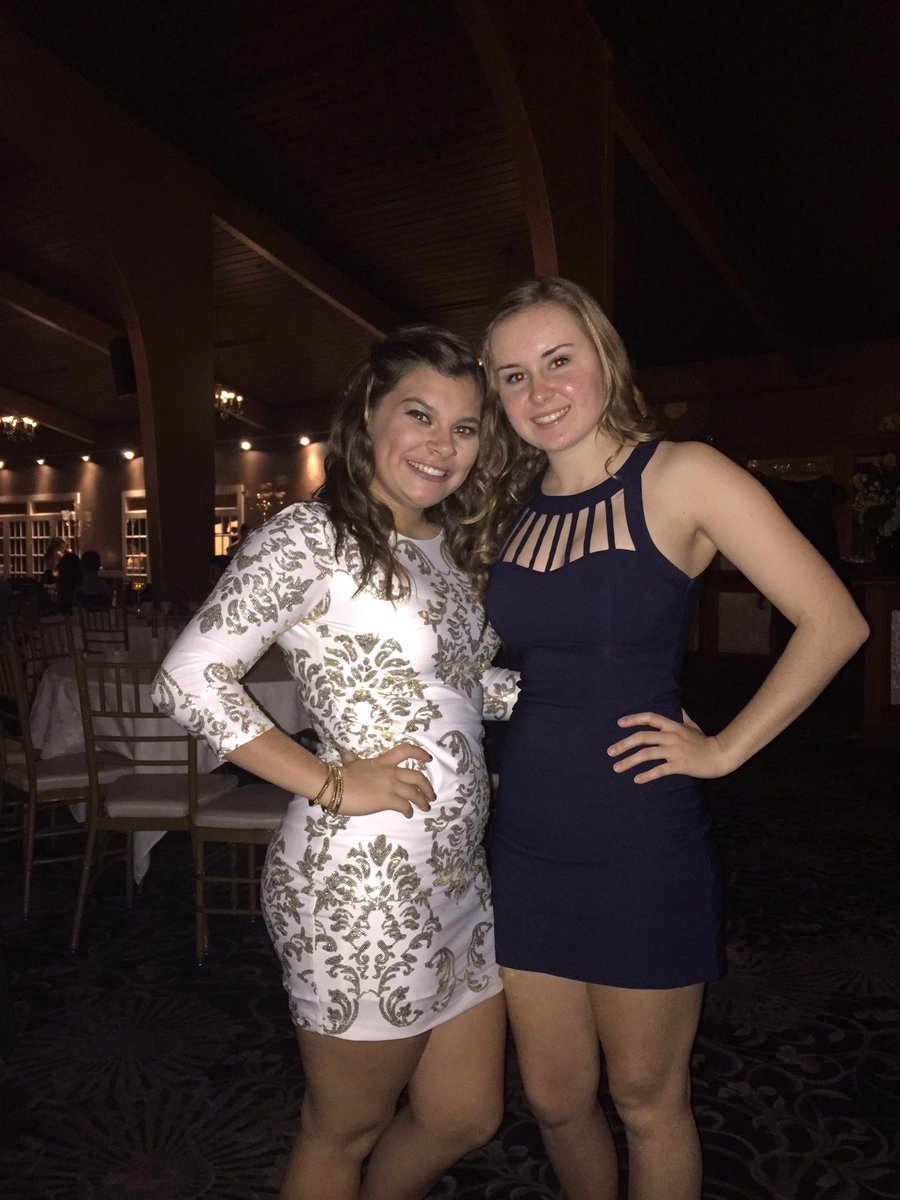 olivia_boug's tweet photo. Happy bday @evw_3 love you girl hope you have the best day (even tho your bday was yesterday) 💕💕💕 https://t.co/HjqblkdVcX