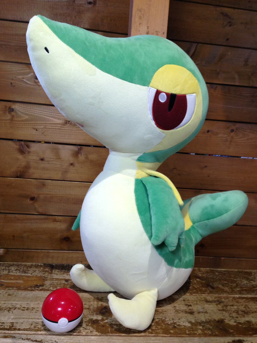 フーリエ倶楽部 名張店さんのツイート ポケモンセンター限定 等身大ツタージャぬいぐるみゲットだぜ O O