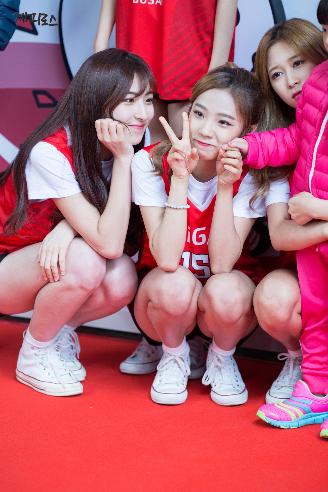 Cv_8dp6VUAAOc82.jpg:large