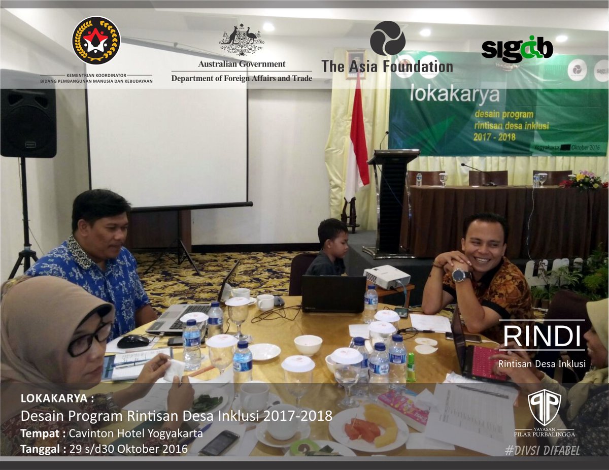 Lokakarya : Desain Program Rintisan Desa Inklusi 2017-2018
<a href="/ganjarpranowo/">Ganjar Pranowo</a> <a href="/tasdipbg1/">Tasdi Bupati Pbg</a> @tiwiwabup @5194b <a href="/budimandjatmiko/">Budiman Sudjatmiko (IG: kelasinspirasibudiman)</a> 
#desaInkusi